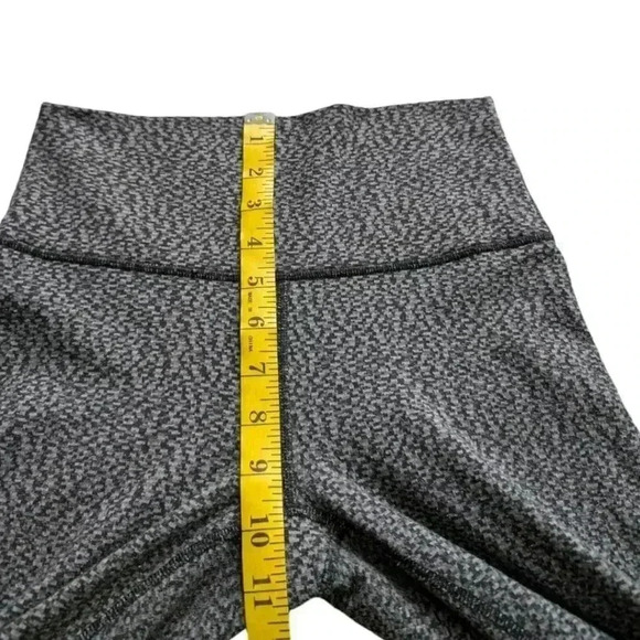 Lululemon High Times Pant Digi Pixie Black Pitch Grey 7/8 Length Women's size 6 - Picture 10 of 11